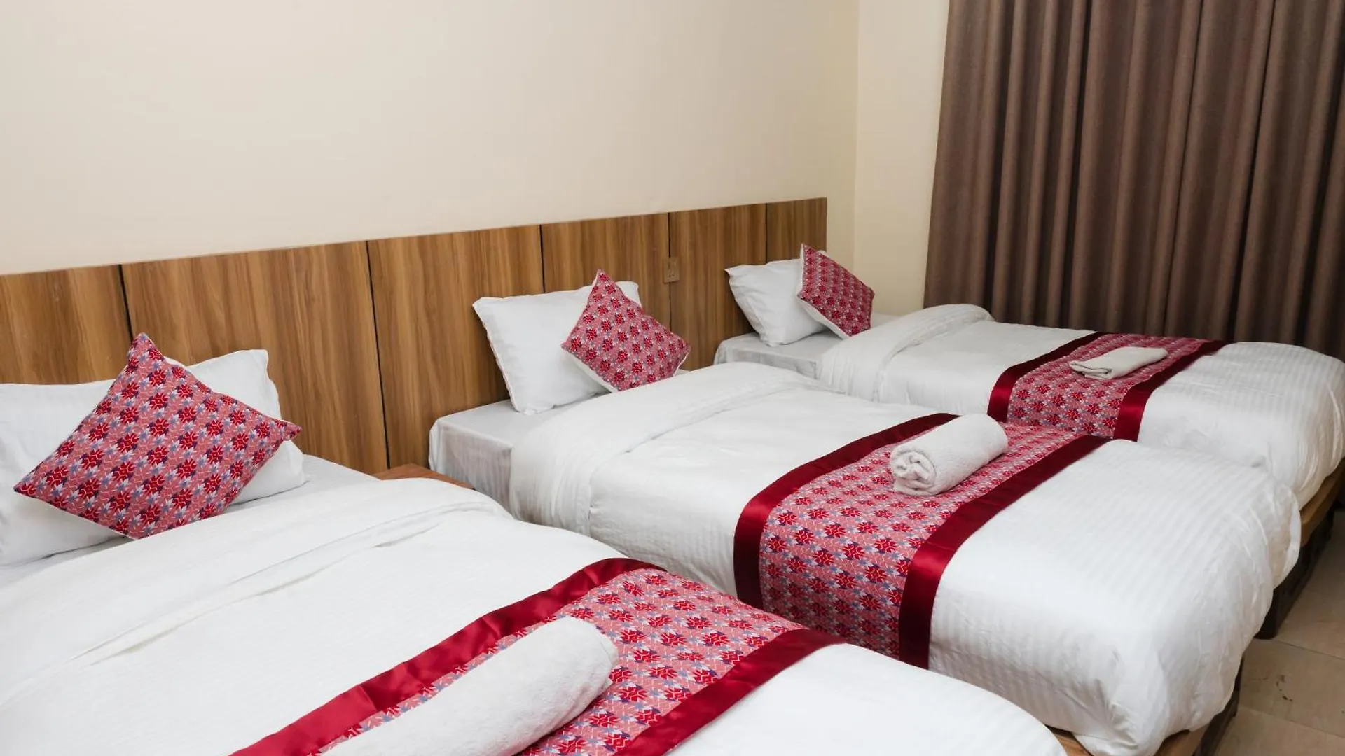 **  Rightway Hotel & Restaurant كاتماندو نيبال